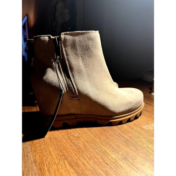 Sorel Joan of Arctic Wedge III Zip Wedge Suede  Bootie 8 - Picture 2 of 4